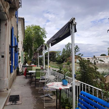 Sallèles-dʼAude Les Volets Bleus Bed & Breakfast エクステリア 写真